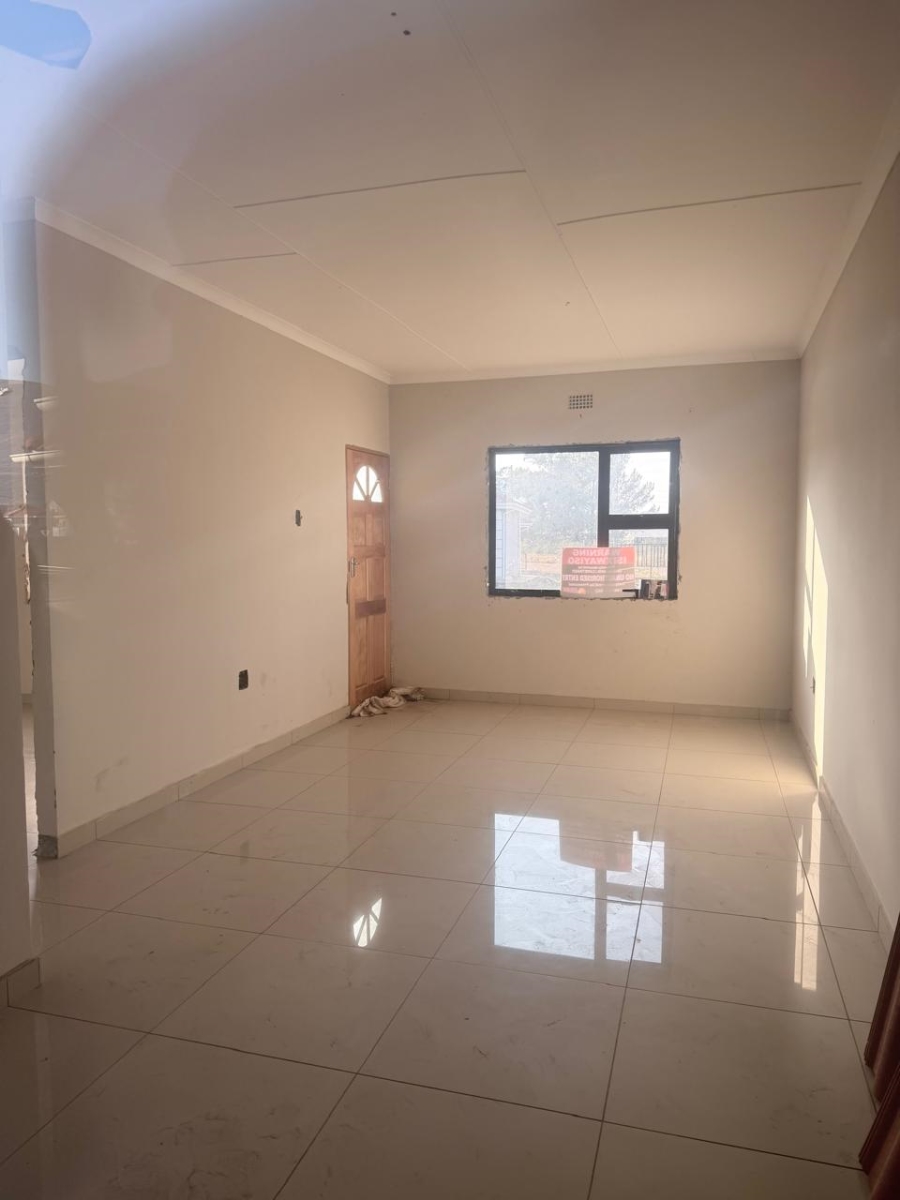 2 Bedroom Property for Sale in Madeira Park Eastern Cape